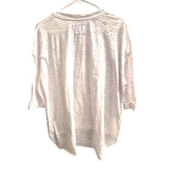 Nation Ltd. Sz. L White Tissue Tee. High/Low Shirt tail. 1/2 Sleeve. - Picture 2 of 5